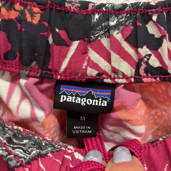 Patagonia Girls Pink Hawiian Print Shorts M - Picture 4 of 7